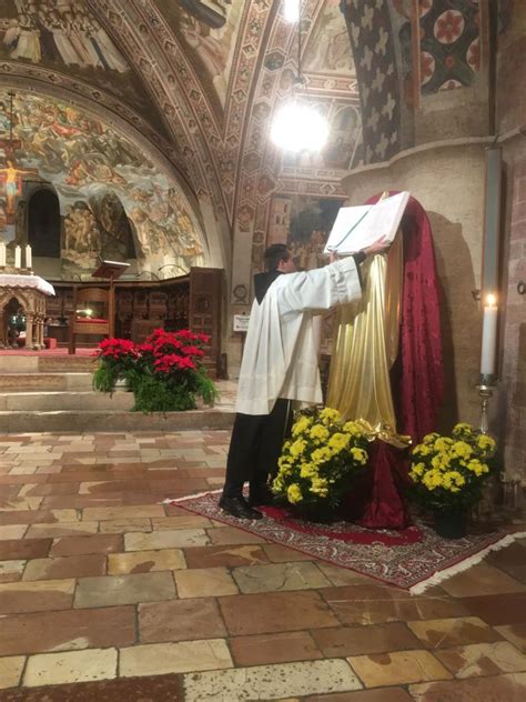 Al Santuario Della Spogliazione Il Primo Momento Della Settimana Di