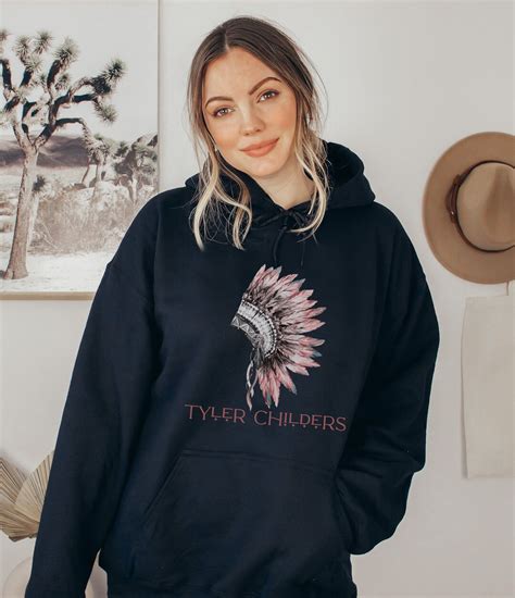 Tyler Childers, Tyler Childers Sweatshirt, Feathered Indians, Country ...