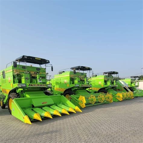 Wheat Stainless Steel Ks Combine Harvester Hp At Rs