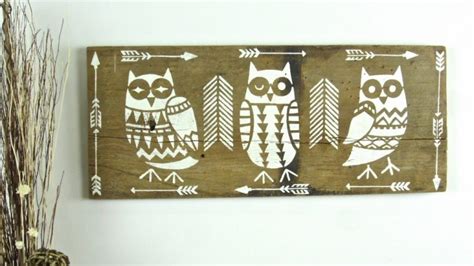 How To Stencil Wood Art Using The Owls And Arrows Stencils Kit