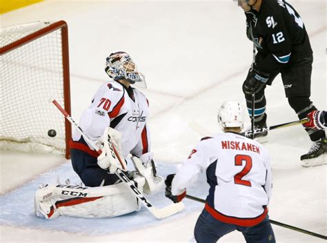 Logan Couture Scores Twice As Sharks Top Capitals 4 2