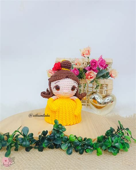 Princesas Cupcake Amigurumi Bela Danielle Celi Victor De Barros