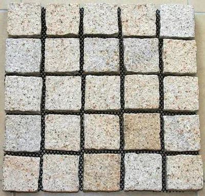 G Rustic Yellow Granite Cube Landscape Paving Cobble Stone On Mesh