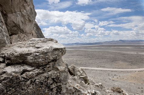 Did the Legendary Lovelock Cave Giants Actually Exist?