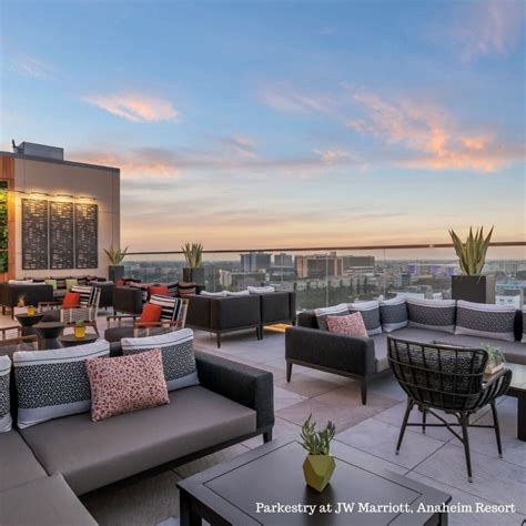 Best Rooftop Bars & Restaurants | Enjoy OC