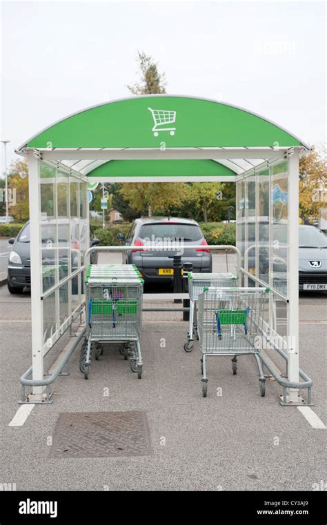 Asda Trolley Bay Hi Res Stock Photography And Images Alamy