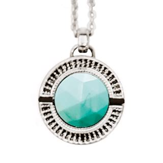 Best Life Alert Necklaces for Older Adults | SafeWise.com