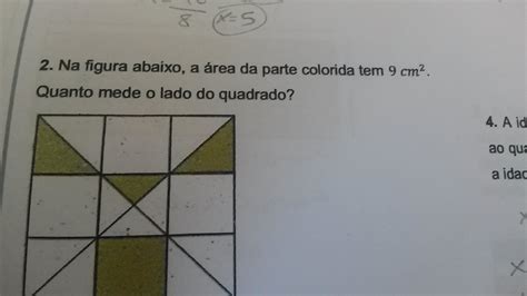 na figura abaixo a área da parte colorida tem 9 cm quadrados quanto