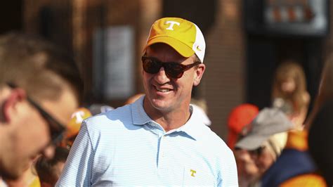 Peyton Manning Returning To Tennessee As A Professor Iheart