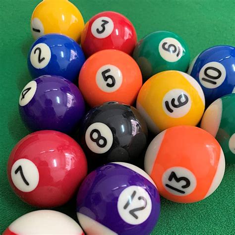 Biliyard Mini Billiard Balls Set 15 Inch For 6ft Pool Table