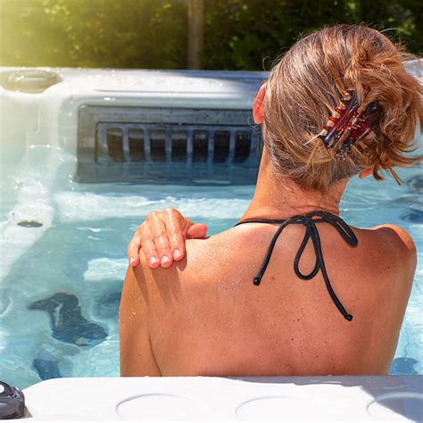 Differences Between The Vita Spa And Marquis Hot Tubs Bear Naked