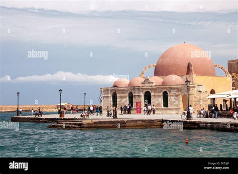 Mosque Of The Janissaries Chania Crete Greece 2019 Stock Photo Alamy