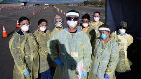 Op-Ed: Amid coronavirus, thank the health-care, frontline workers for ...