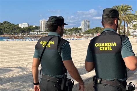 Un Hombre Agrede Y Lesiona A Un Guardia Civil Que Lo Detuvo Por Hurtar