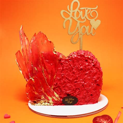 Fantasy Heart Red Velvet Cake Lepontcafe