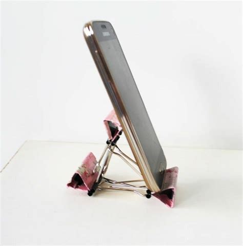 Gak Perlu Beli 10 Ide Diy Phone Stand Ini Bisa Kamu Buat Sendiri