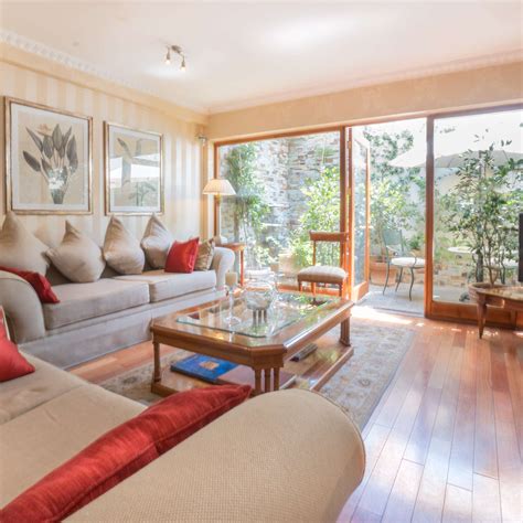 Hotel Orly Expert Review | Fodor’s Travel