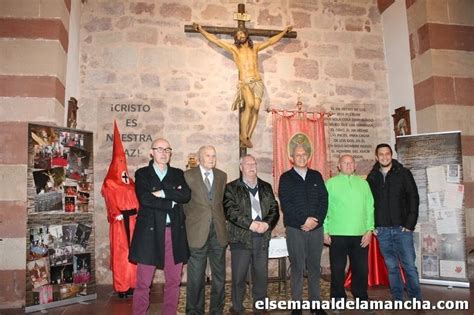 La Hermandad del Cristo de la Expiación de Alcázar abre con una