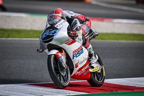 Italiangp Moto Holgado Denies Nc Victory In Last Lap Kyt Europe