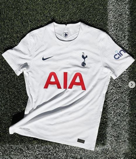 Les Nouveaux Maillots De Tottenham 2022 Maillots Foot Actu