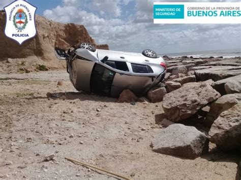 Auto Se Despist Y Volc En Los Barrancos En La Ruta Infobrisas