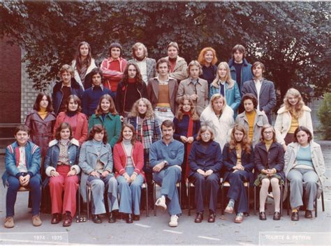 Photo De Classe 2nd A3 De 1974 Lycée Henri Wallon Valenciennes