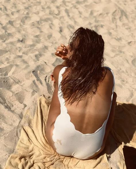 50 Aryna Sabalenka Bikini Pictures Hot Sexy Livinlavidalowcarb