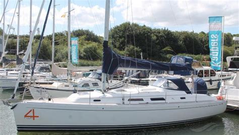 FOUR, Sailing vessel - Details and current position - MMSI 211754140 ...