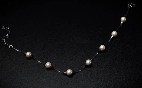 simple silver pearl bracelet 4