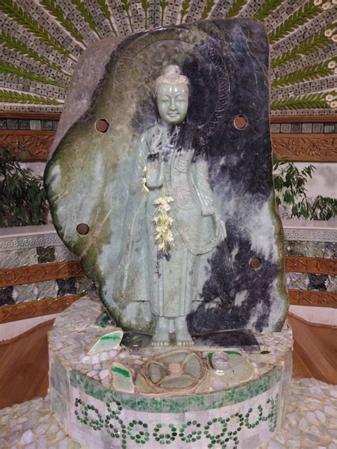 Jadeite Jade Buddhas, Real Jade Buddha Statues for Sale