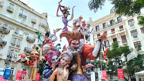 Galer A Fallas De Especial Ruta Por Los Monumentos De