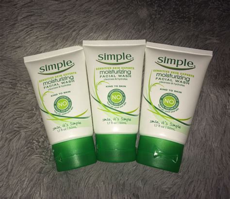 simple moisturizing 2