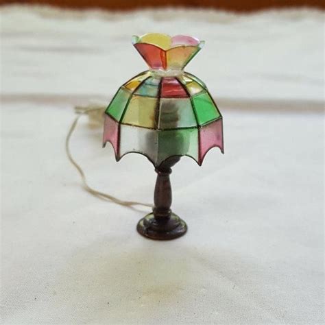 Miniature Dollhouse Electric Tiffany Table Lamp With Rainbow Lamp Shade