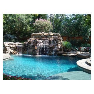 Traditional Pool Classique Piscine Dallas Houzz