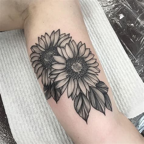 Tattoo Feminina No Ombro Girassol Best Succulent Ideas