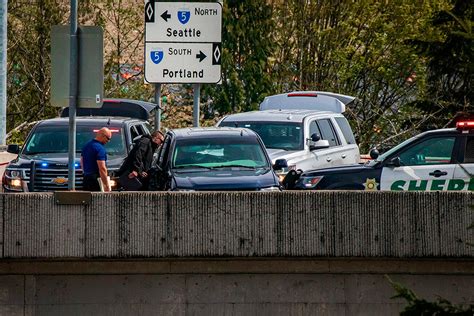 King County Swat Member Fatally Shoots Suspect In Federal Way Federal