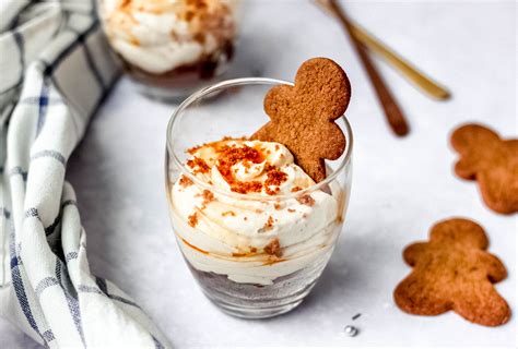 Kerstmenu Dessert Cheesecake Mousse Met Speculaas As Cooked By Ginger