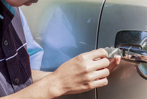 What Can An Auto Locksmith Do For Me