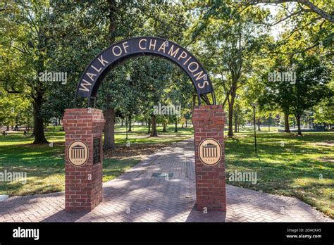 Ole Miss Hi Res Stock Photography And Images Alamy