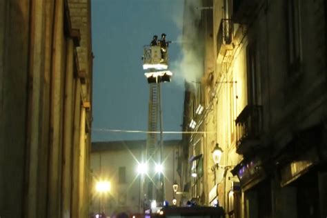 Cosenza Incendio In Un Appartamento Del Centro Storico Tre Vittime