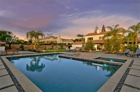 Geometric Pools | California Pools