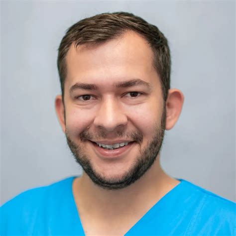 Dr Paul Mircea Clinica Excedent