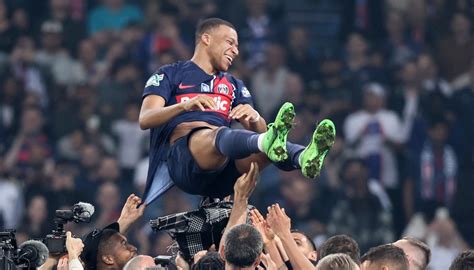 Kylian Mbappé bids farewell to PSG with the French Cup and promises