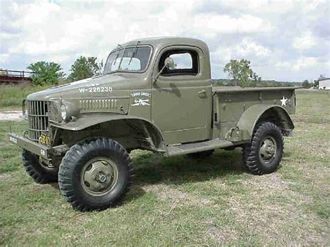 Oldtimer Gallery Trucks Cars 1941 1942 Dodge T207 T211 T215 Wc1