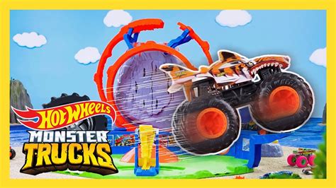 The Swamp Jungle S Dangerous Booby Traps 😱🌲 Monster Trucks Tournament Of Titans Hotwheels