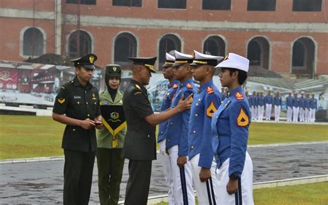 Gubernur Akademi Militer Pimpin Upacara Kenaikan Tingkat Dan Pangkat