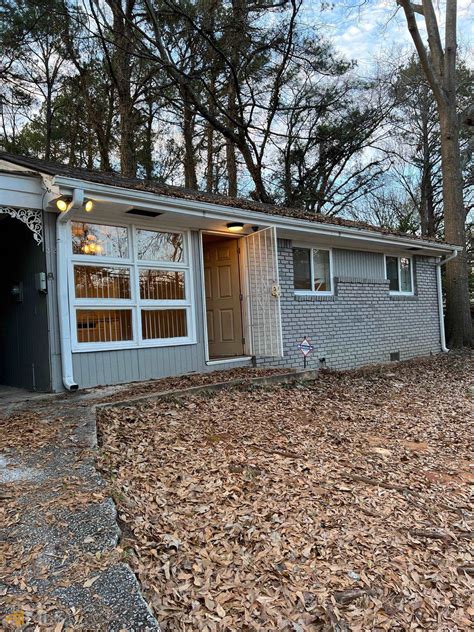 324 Fairburn Rd, Atlanta, GA 30331 - MLS 20100335 - Coldwell Banker