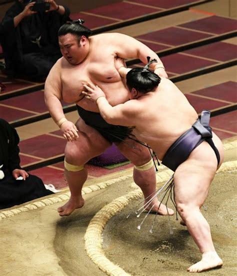 【初場所】綱取り消滅の貴景勝5敗「引いた理由？いろいろあります」 休場の可能性も 東スポweb