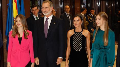 La Familia Real Llega A Oviedo Para Los Actos De Los Premios Princesa