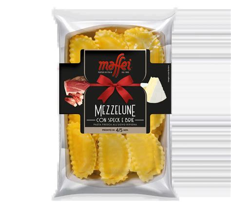 Mezzelune Con Speck E Brie G Pastaio Maffei La Pasta Fresca